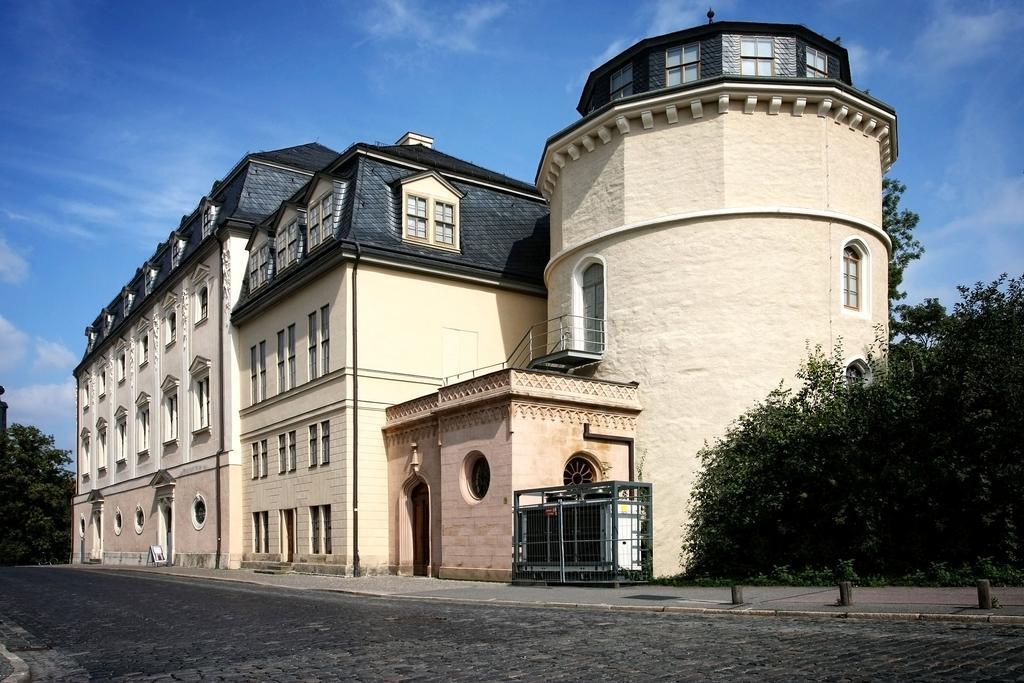 Apart Hotel Weimar Exteriör bild