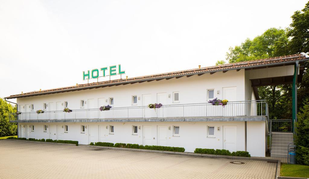 Apart Hotel Weimar Exteriör bild