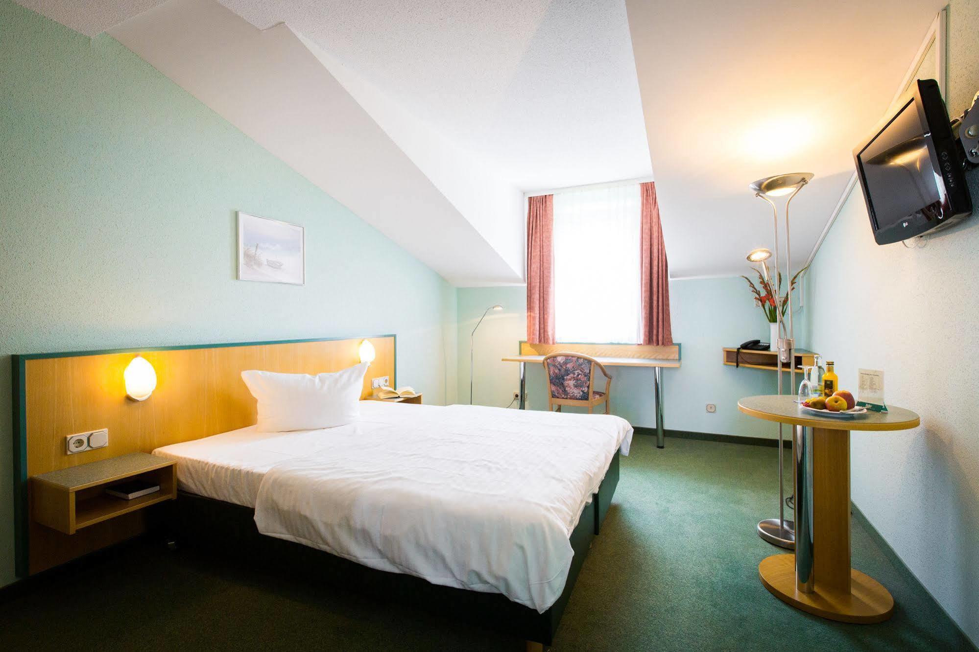 Apart Hotel Weimar Exteriör bild